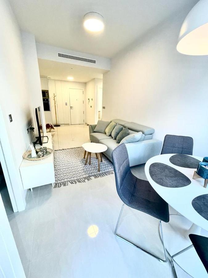 Luxury Apartment Torrevieja Luaran gambar